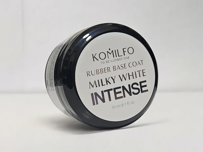 KOMILFO- RUBBER BASE COAT MILKY WHITE INTENSE ראבר בייס קומילפו